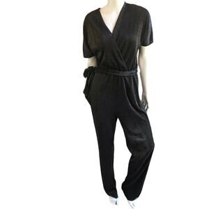 NEW Subtle Luxury Rylee Metallic Gunmetal Black Jumpsuit Women’s Size M NWT $130